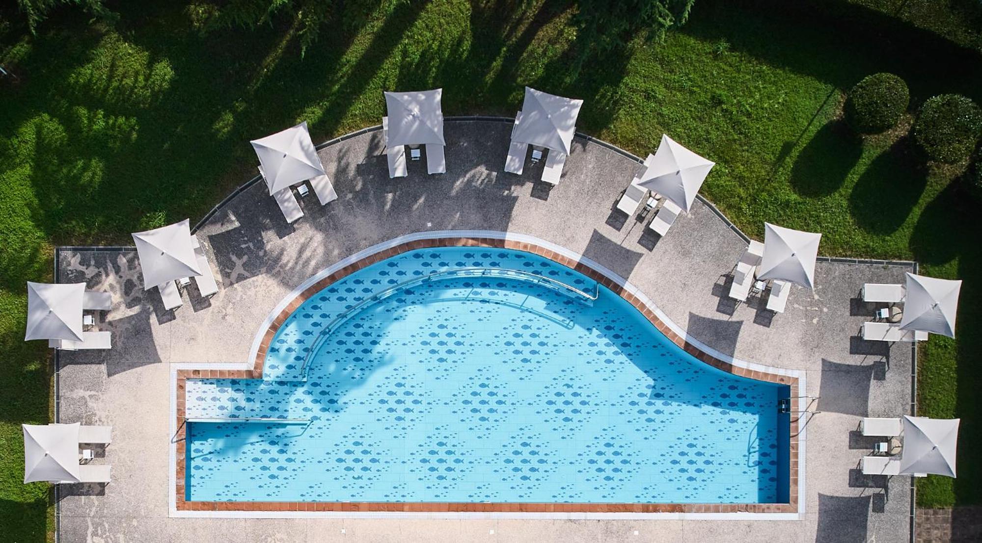 פוליניו Delfina Palace Hotel מראה חיצוני תמונה
